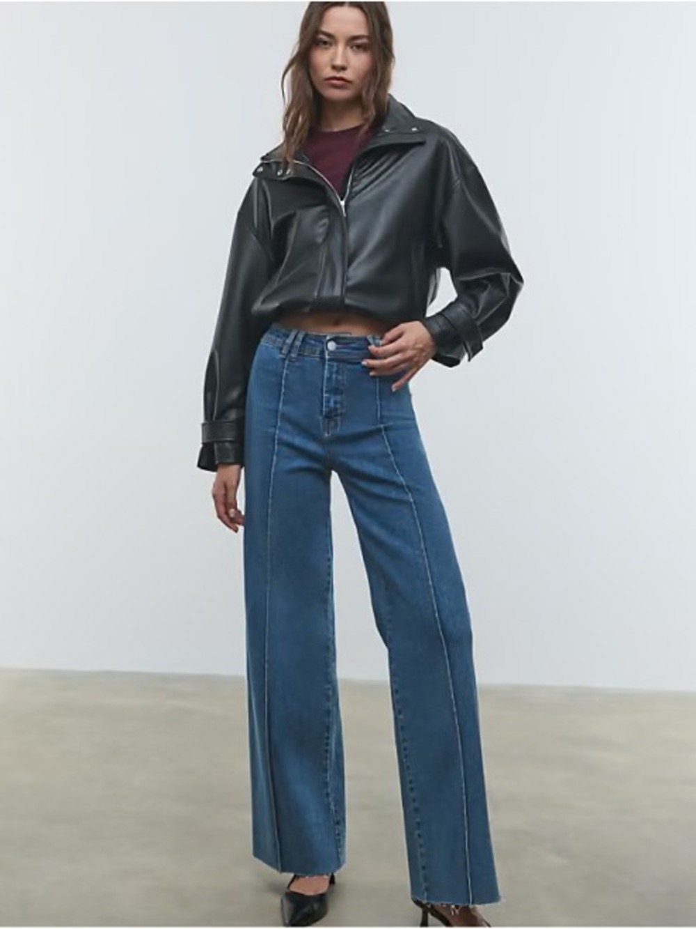 Stradivarius minimalist jeans with seams